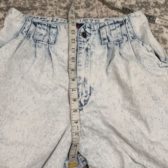 Vtg season jean shorts super high rise bleached M - Picture 6 of 7